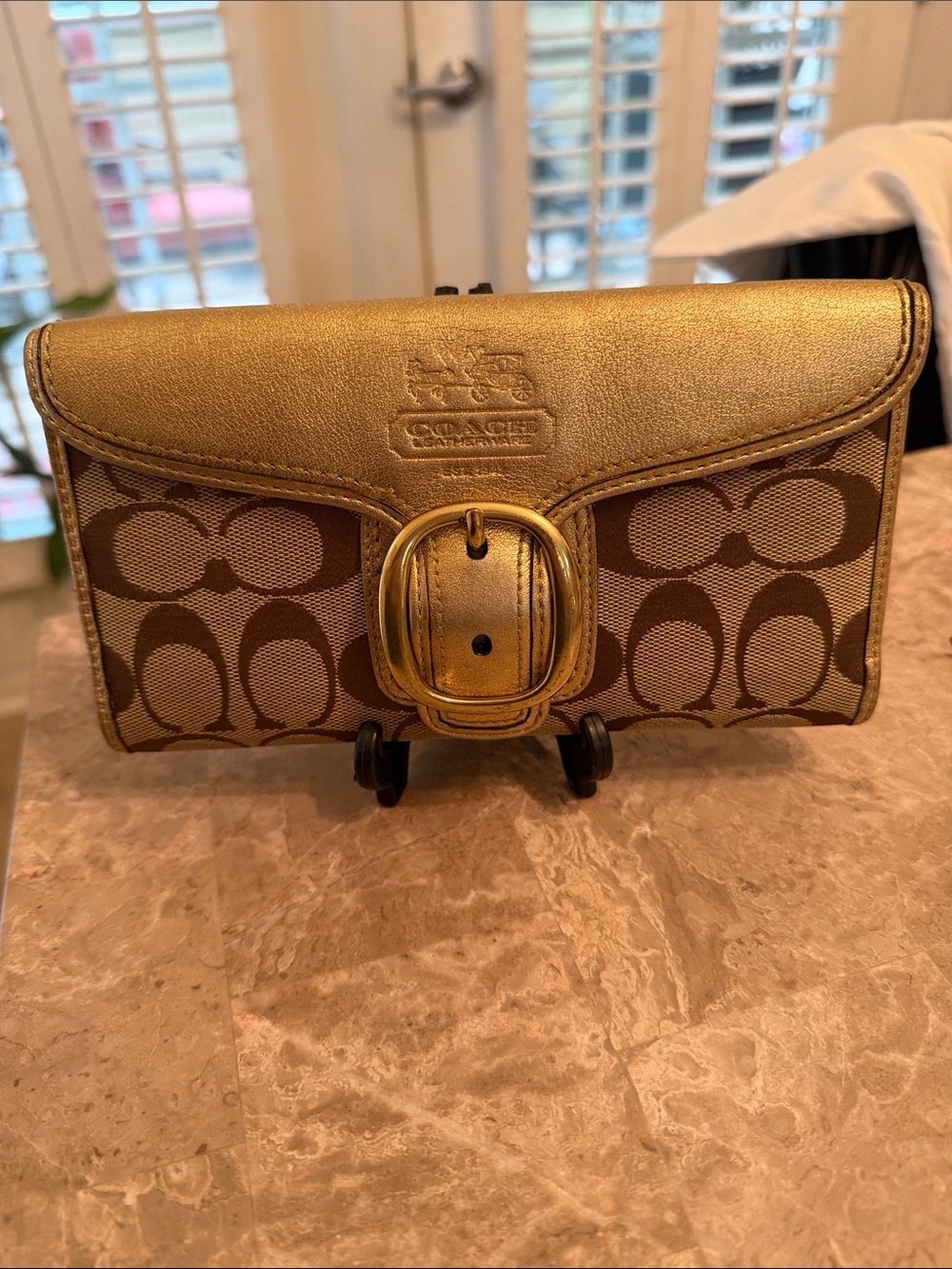 Coach Bleecker Signature Brown Canvas Gold Leather Buckle continental wallet - Picture 7 of 16